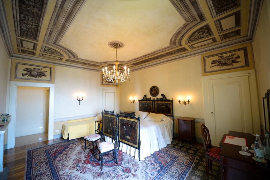 Castello Degli Angeli Hotel Carobbio degli Angeli Eksteriør billede