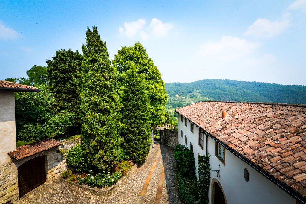 Castello Degli Angeli Hotel Carobbio degli Angeli Eksteriør billede