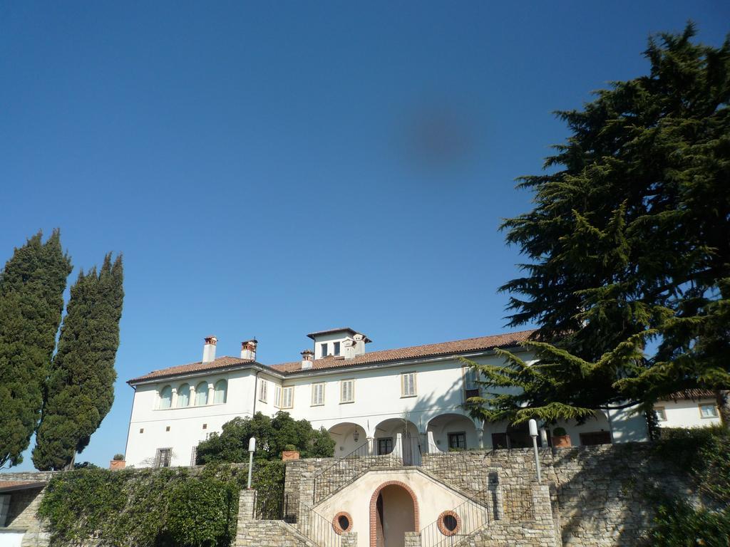 Castello Degli Angeli Hotel Carobbio degli Angeli Eksteriør billede
